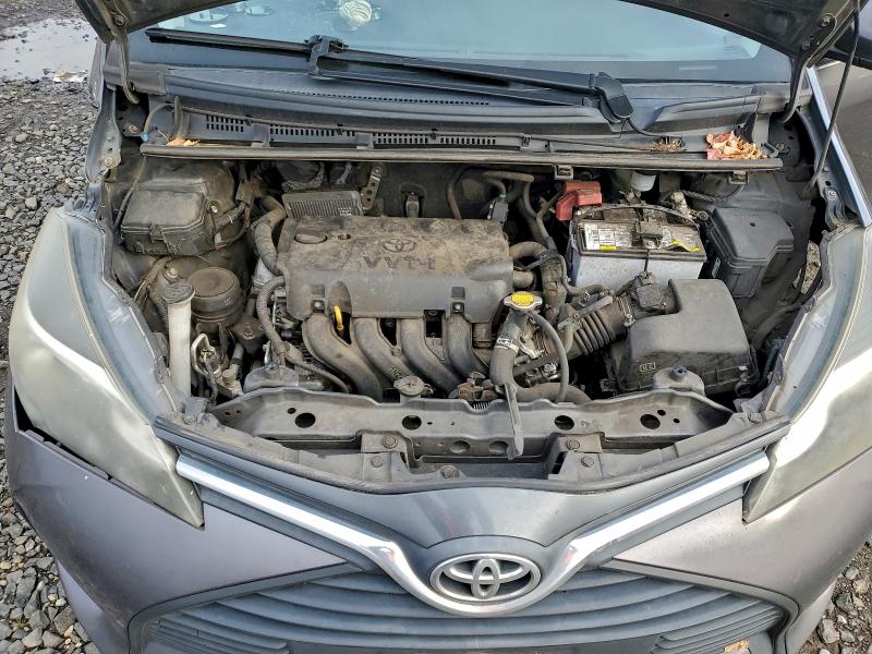 Фото 11 - TOYOTA YARIS