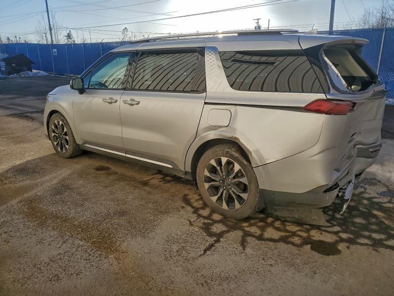 Фото 2 - KIA CARNIVAL E