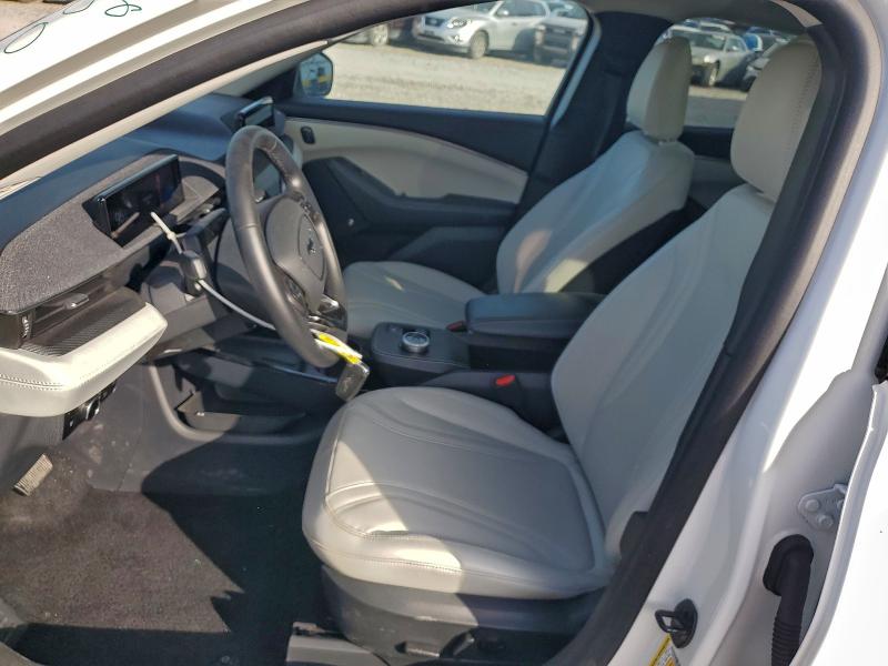 Фото 7 - FORD MUSTANG