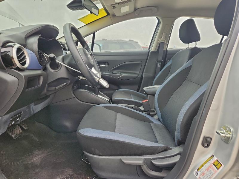 Фото 7 - NISSAN VERSA