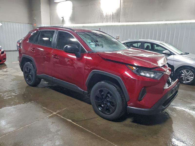 Фото 4 - TOYOTA RAV4