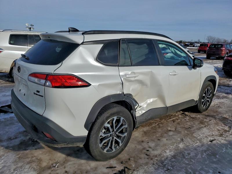 Фото 3 - TOYOTA COROLLA CR