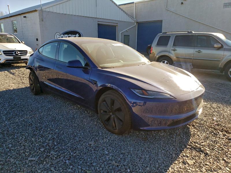 Фото 4 - TESLA MODEL 3