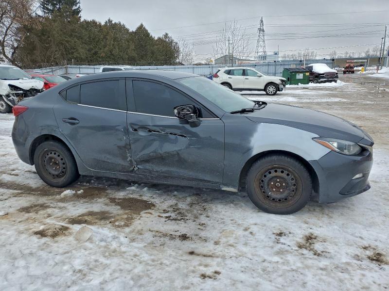 Фото 4 - MAZDA 3