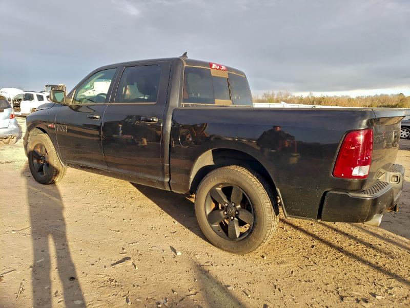 Фото 2 - RAM 1500