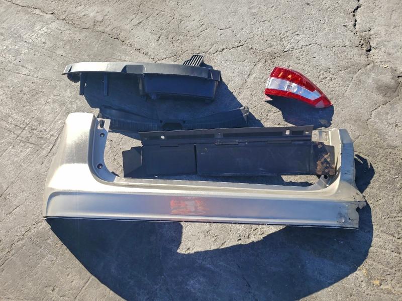 FORD CMAX 2018 VIN 1FADP5AU4JL104007