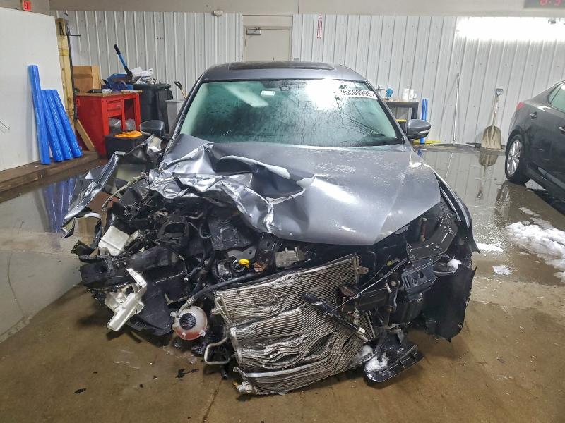 Фото 5 - VOLKSWAGEN PASSAT