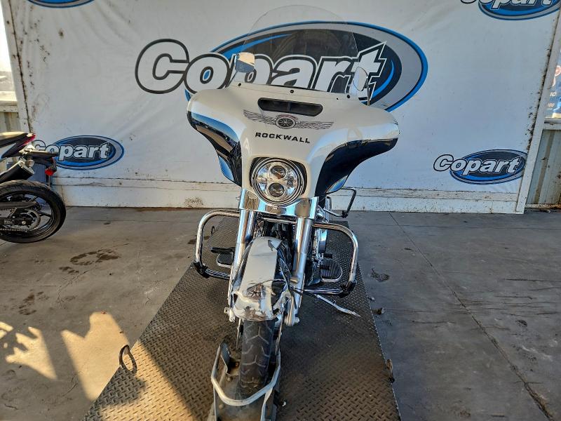 HARLEY-DAVIDSON FL 2024