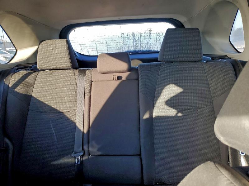 Фото 10 - TOYOTA RAV4