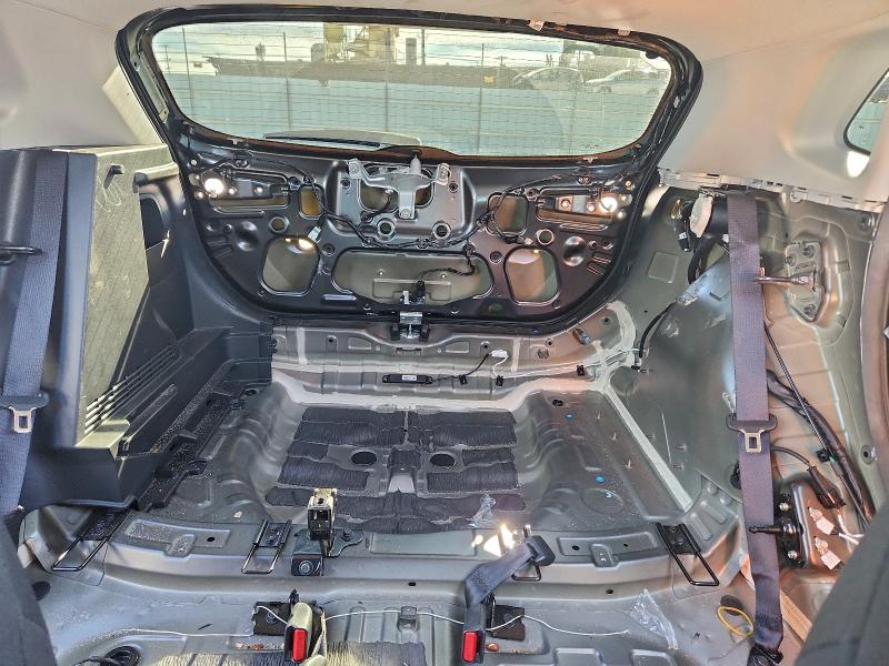 Фото 10 - HYUNDAI KONA