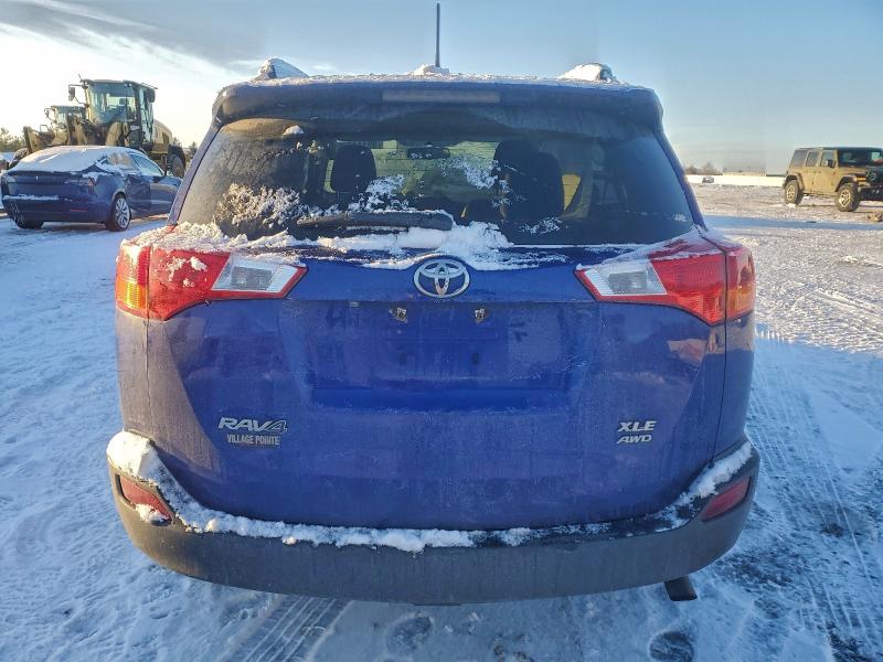 Фото 6 - TOYOTA RAV4