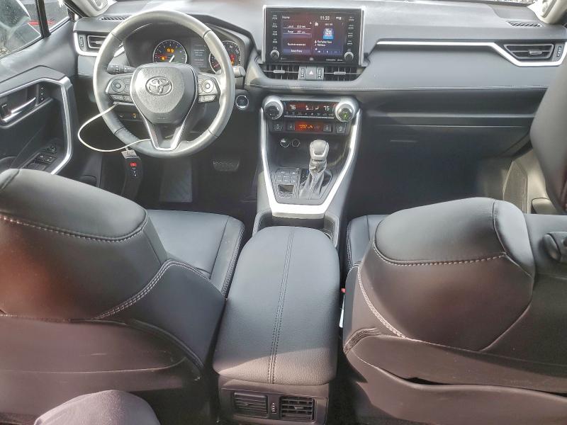 Фото 8 - TOYOTA RAV4