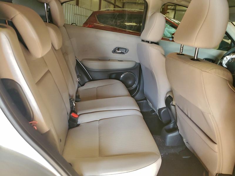 Фото 10 - HONDA HR-V