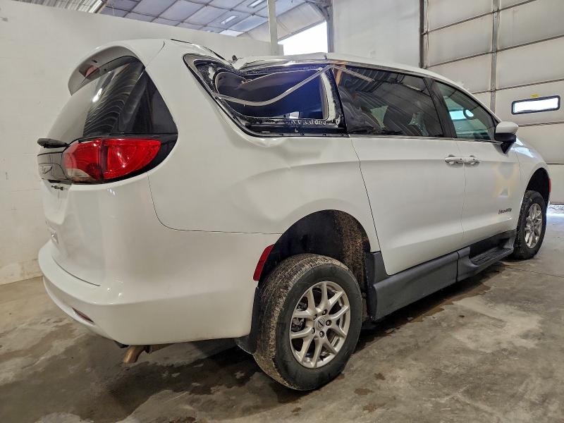 Фото 3 - CHRYSLER MINIVAN