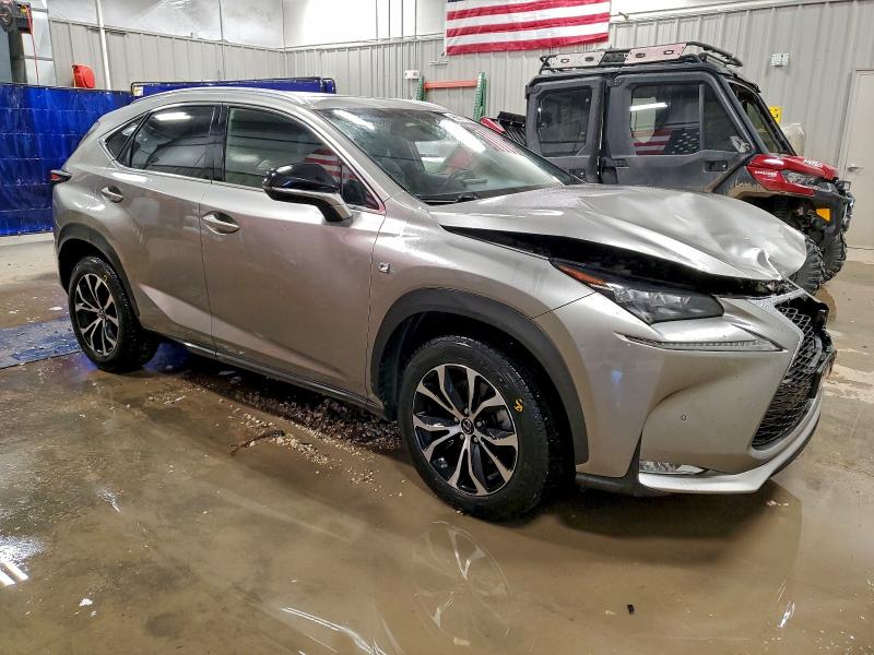 Фото 4 - LEXUS NX