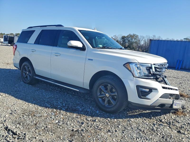 Фото 4 - FORD EXPEDITION