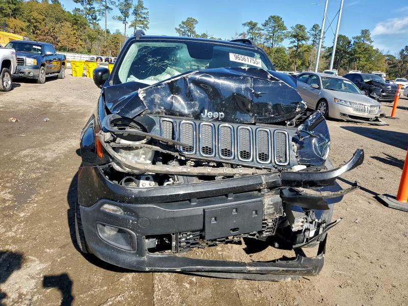 Фото 5 - JEEP RENEGADE