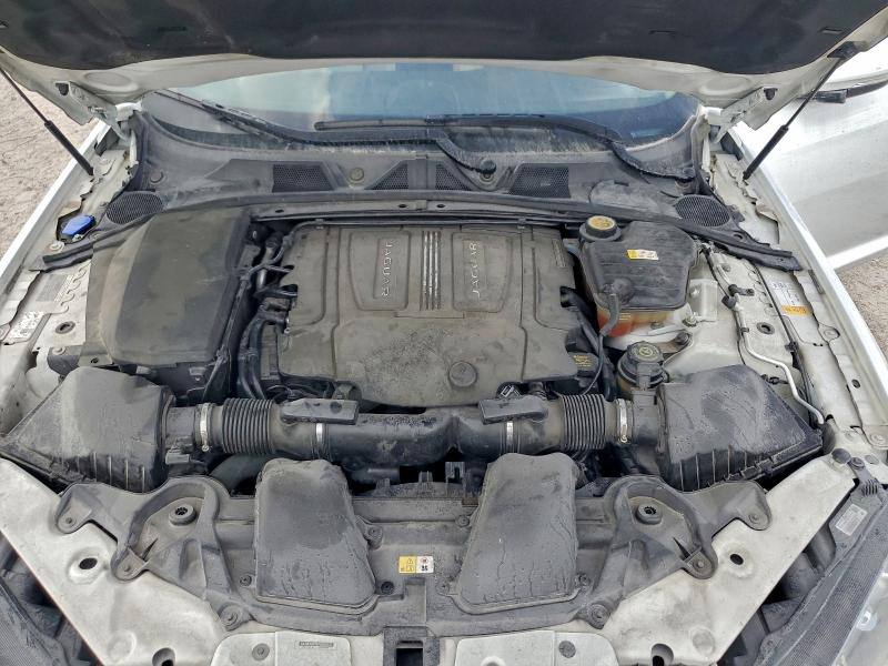 Фото 11 - JAGUAR XF