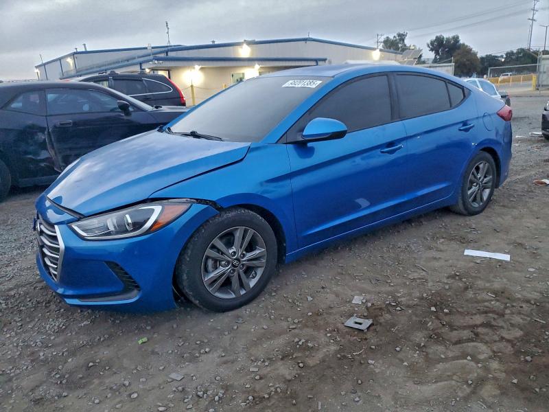 Фото 1 - HYUNDAI ELANTRA