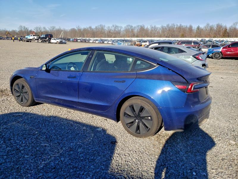 Фото 2 - TESLA MODEL 3
