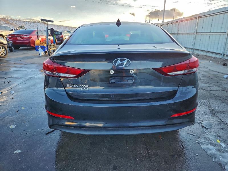 Фото 6 - HYUNDAI ELANTRA