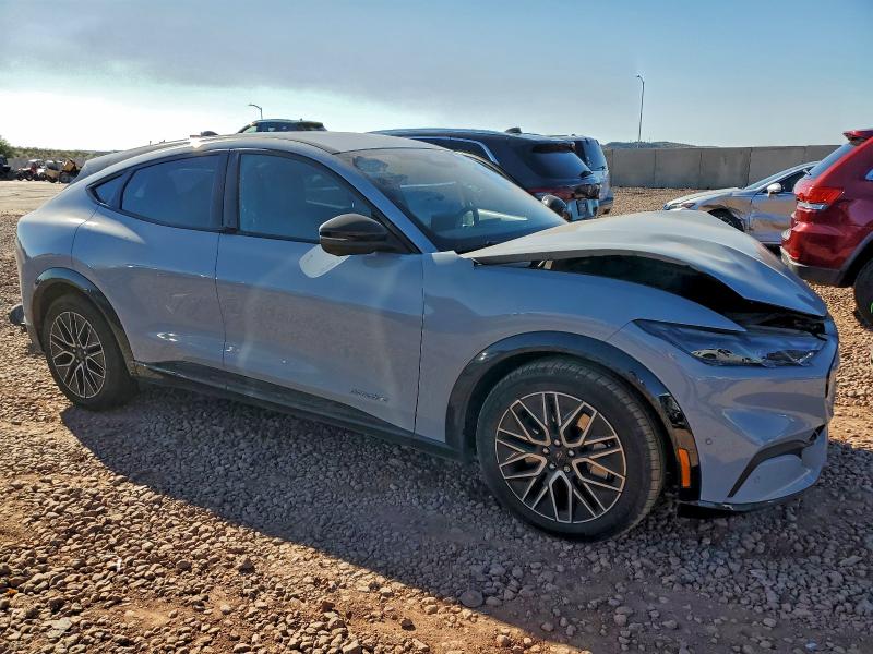 Фото 4 - FORD MUSTANG