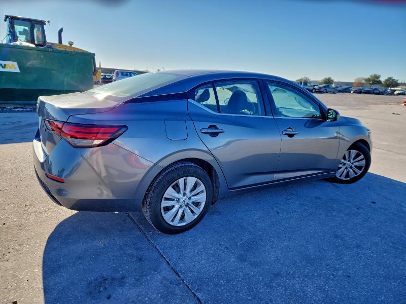 Фото 3 - NISSAN SENTRA