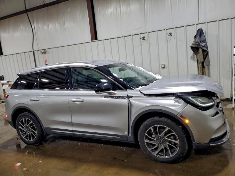 Фото 4 - LINCOLN CORSAIR