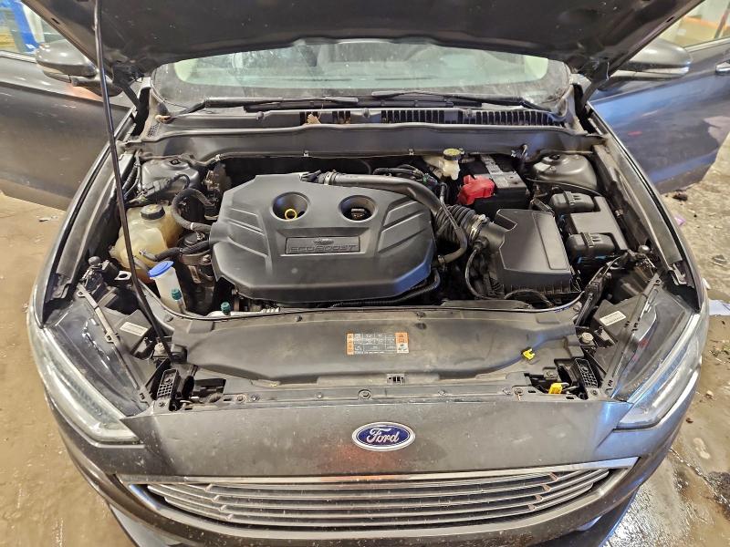 Фото 11 - FORD FUSION