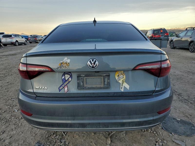 Фото 6 - VOLKSWAGEN JETTA