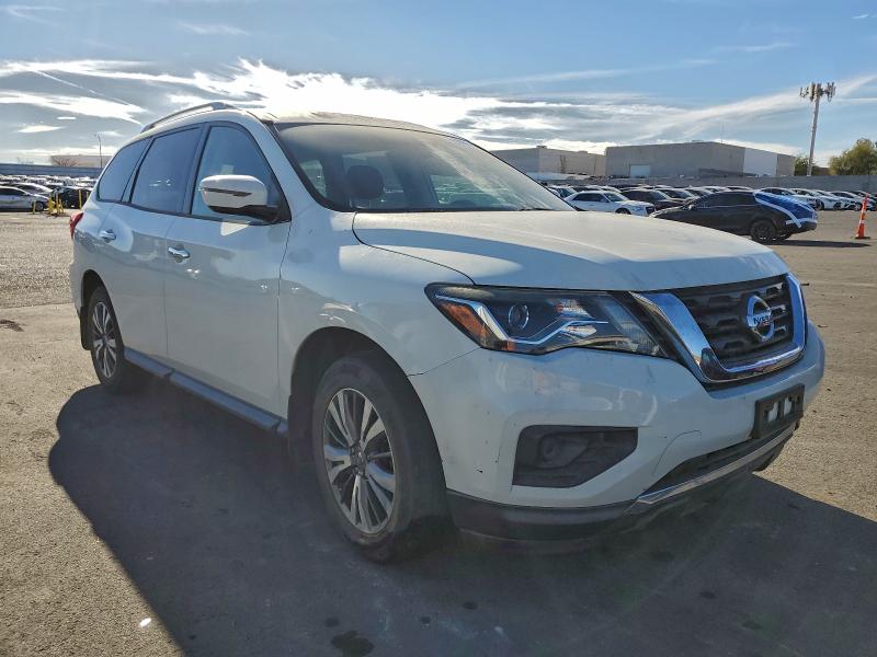 Фото 4 - NISSAN PATHFINDER