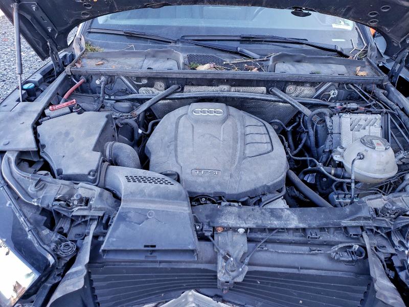 Фото 12 - AUDI Q5