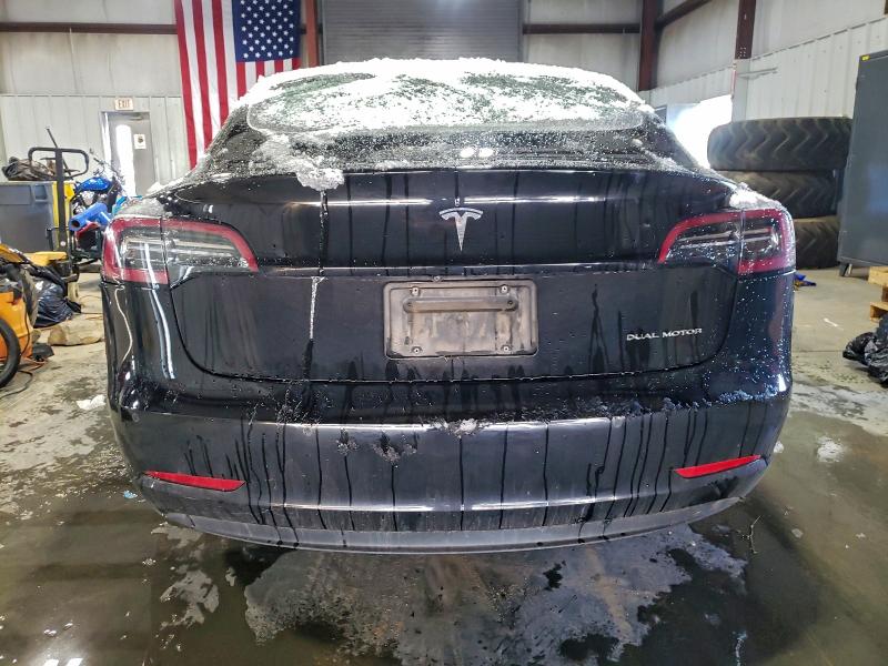 Фото 6 - TESLA MODEL 3