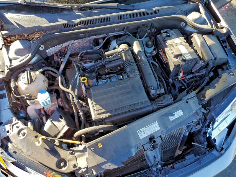 Фото 11 - VOLKSWAGEN JETTA