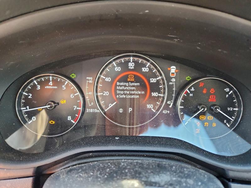 Фото 9 - MAZDA 3