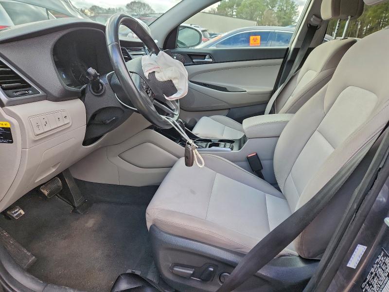 Фото 7 - HYUNDAI TUCSON