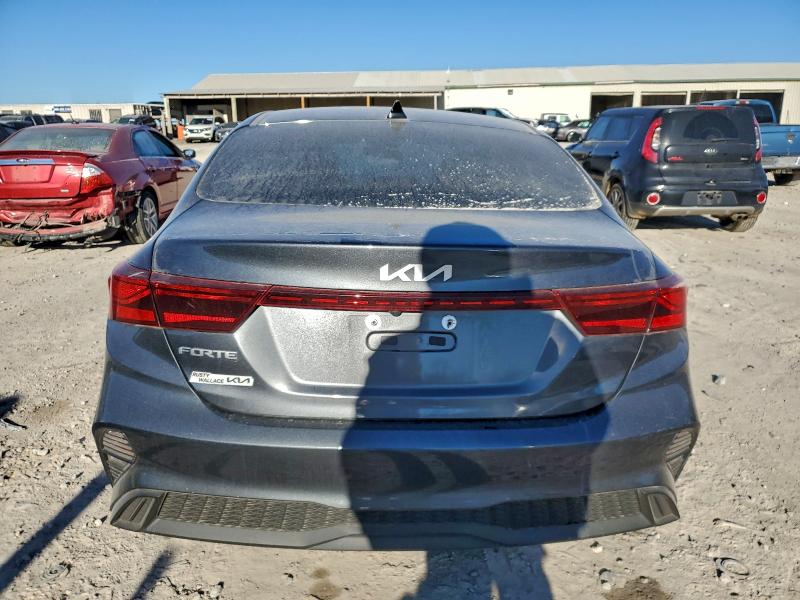 Фото 6 - KIA FORTE