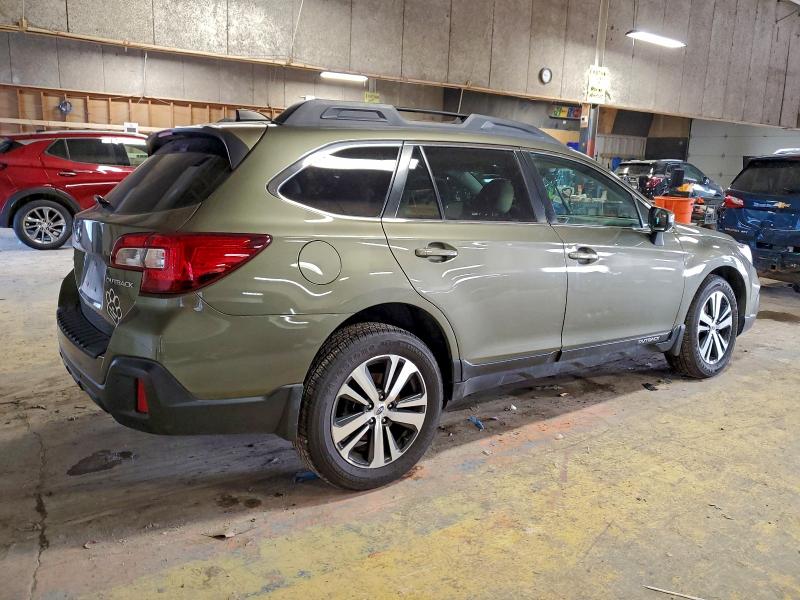 Фото 3 - SUBARU OUTBACK