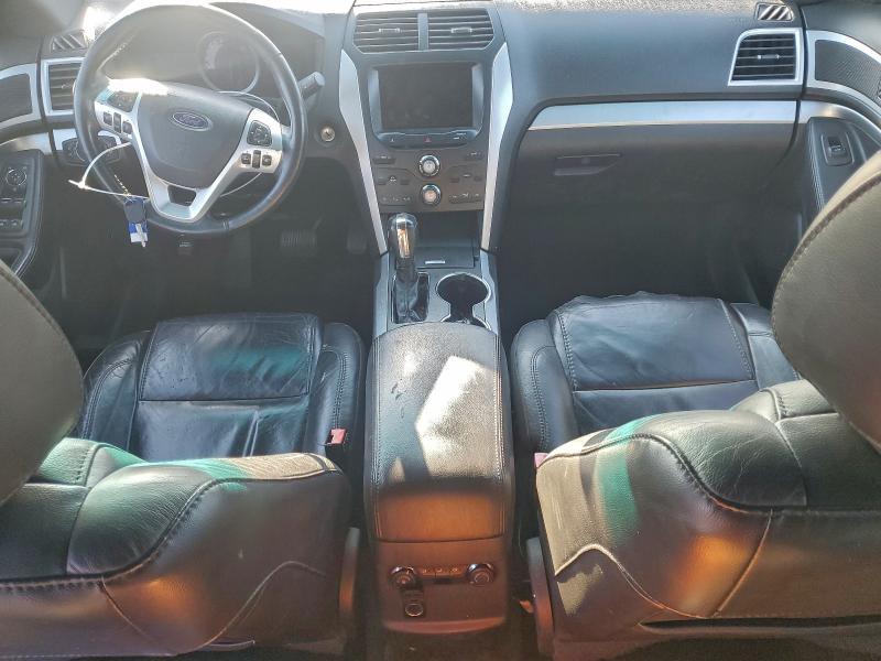 Фото 8 - FORD EXPLORER