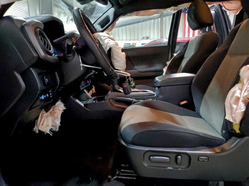 Фото 7 - TOYOTA TACOMA