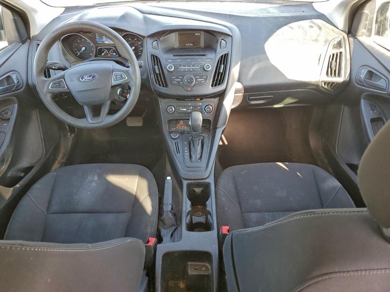 Фото 8 - FORD FOCUS