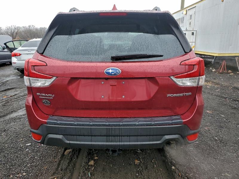 Фото 6 - SUBARU FORESTER