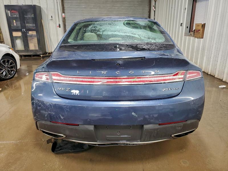 Фото 6 - LINCOLN MKZ