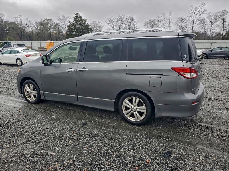 Фото 2 - NISSAN QUEST