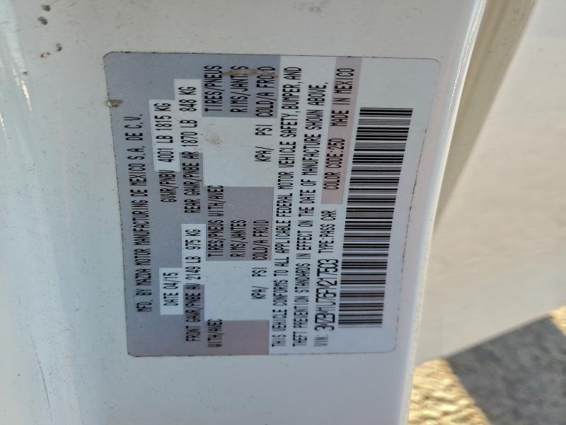 Фото 12 - MAZDA 3