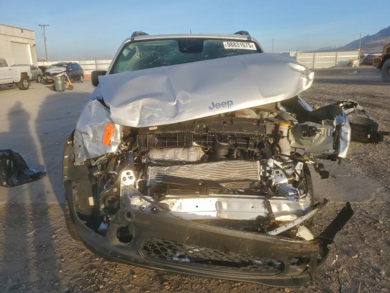 Фото 5 - JEEP RENEGADE