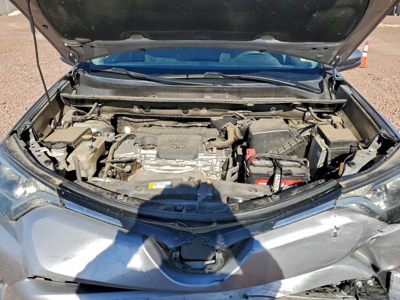 Фото 11 - TOYOTA RAV4