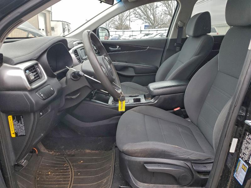 Фото 7 - KIA SORENTO