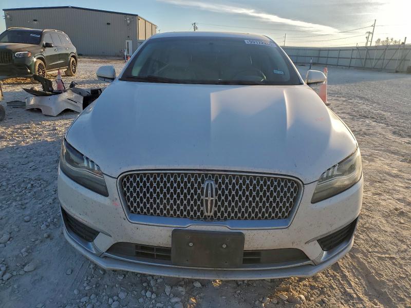 Фото 5 - LINCOLN MKZ