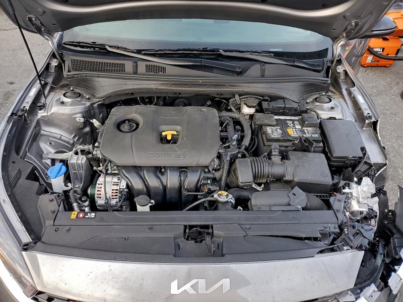 Фото 11 - KIA FORTE